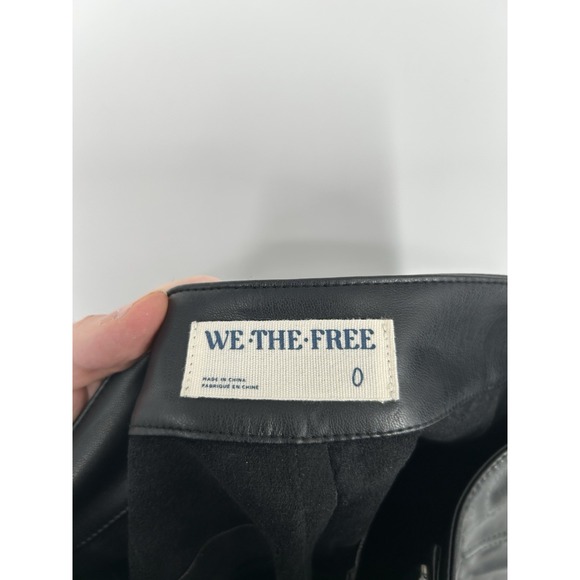 We The Free People Wide Leg Baggy Flare Flared Bootcut Vegan Leather Pants Sz 0 - Picture 3 of 8